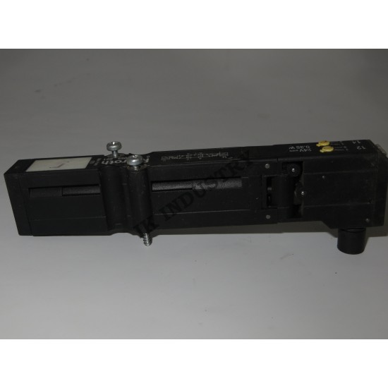 REXROTH 0820055601 Pneumatic 5/3 Directional Valve